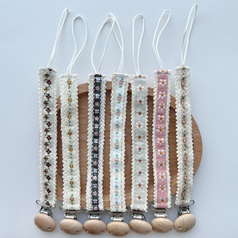 Lace Pacifier Clip Chain for N - Baby Products In recension och pris